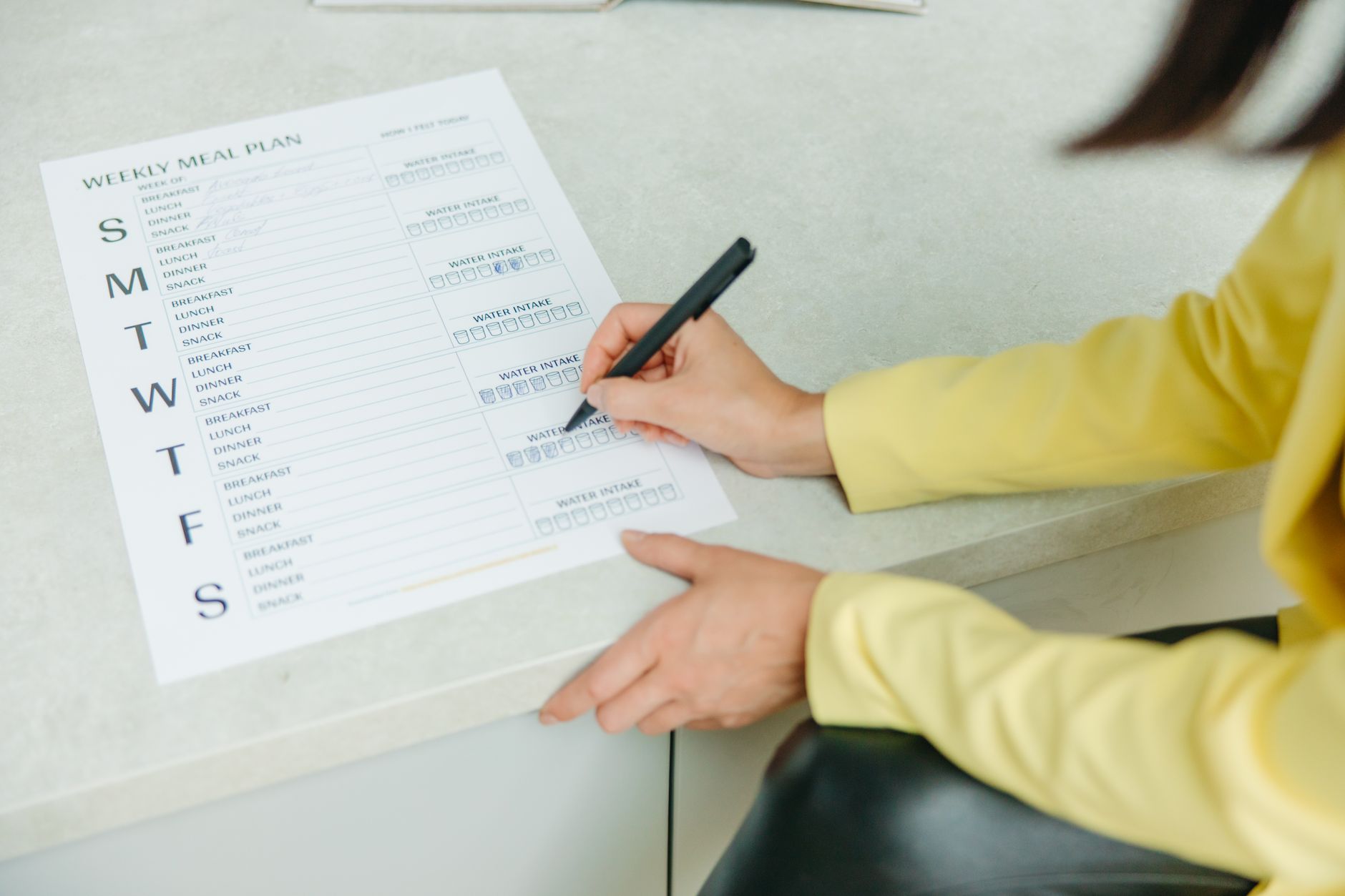 Small Business Owner Reduced Planning Time by 5 Hours Weekly With This Habit Tracker Layout