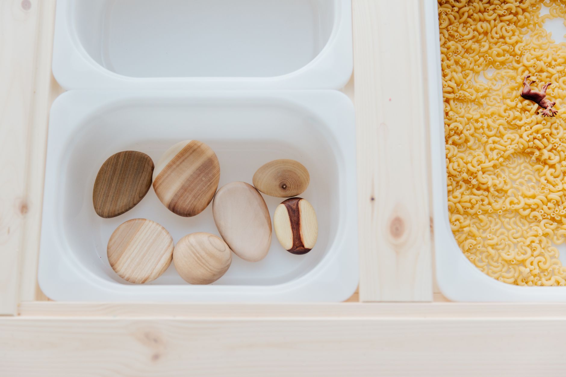 Sensory Bin Materials: DIY vs Store-Bought – Complete Guide - BulletJournals